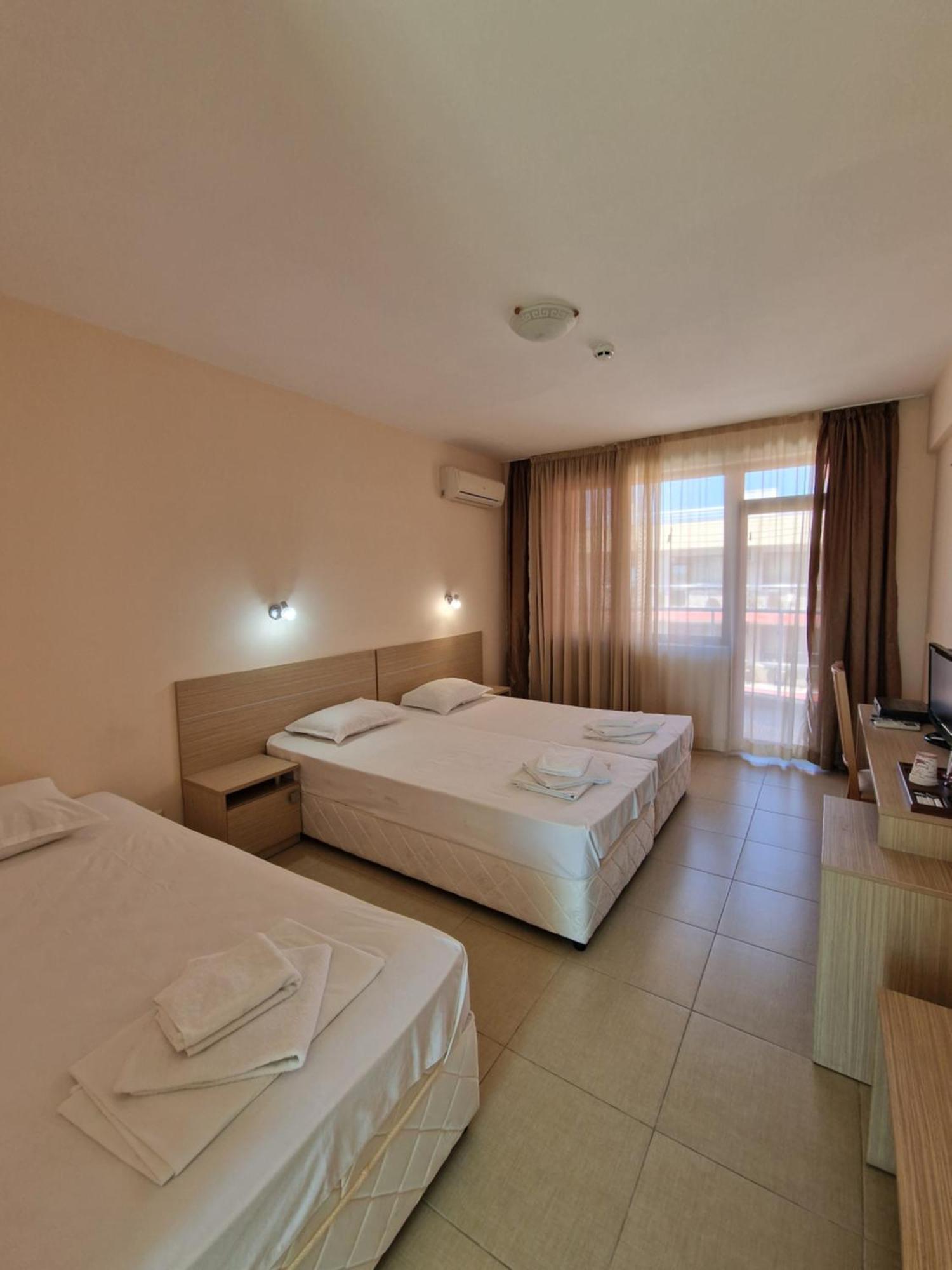 Александра Hotel Sveti Vlas Exterior foto