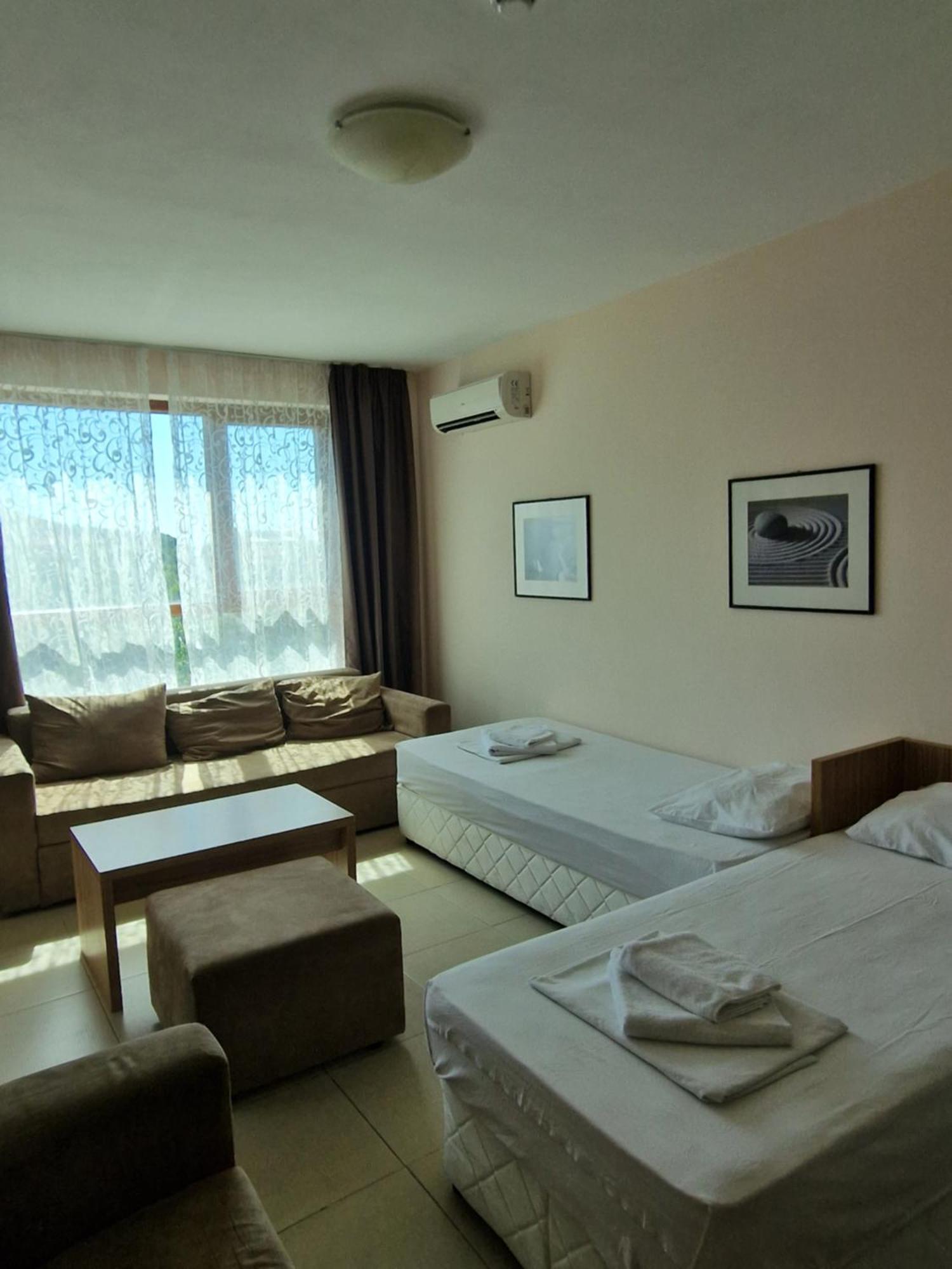 Александра Hotel Sveti Vlas Exterior foto